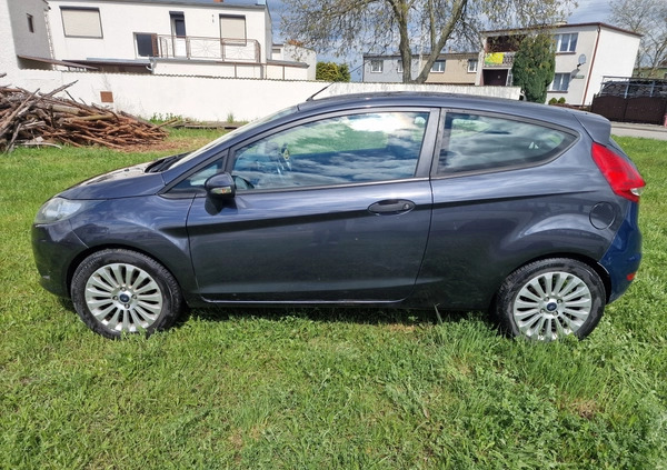 Ford Fiesta cena 13000 przebieg: 191313, rok produkcji 2009 z Zbąszyń małe 56